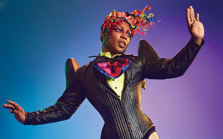 5 Choses à Savoir Sur L'artiste Queer Todrick Hall | 🌈Jock.life