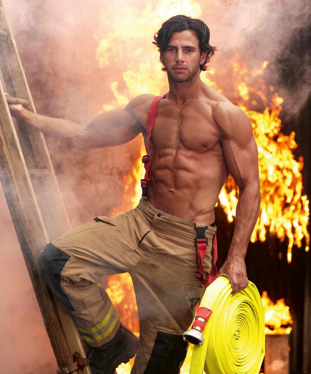 Photo le calendrier 2024 des pompiers australiens 🌈Jock.life